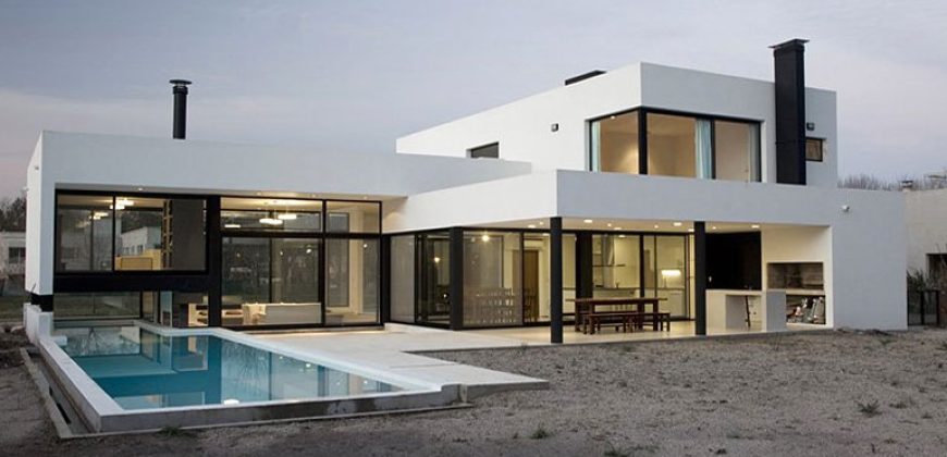 Villa 552 Flat Shoals Ave SE Atlanta